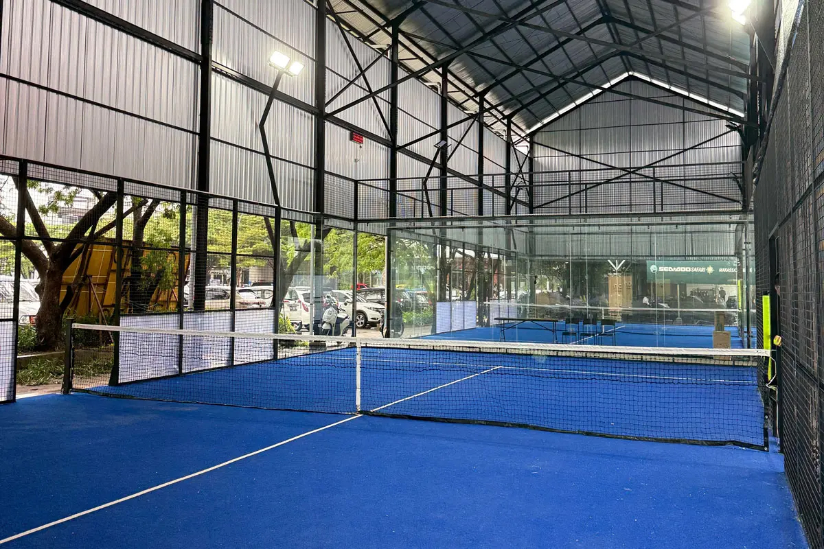 Foto lapangan padel tennis tanpa Atap LOVERA.